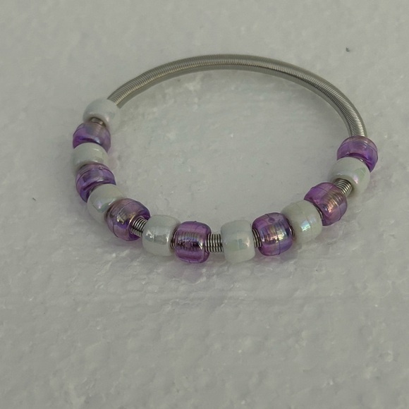 none Jewelry - Handmade Purple and White Beaded Bracelet with Crystal Accents